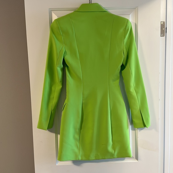 Zara Lime Green Blazer Dress. - Picture 2 of 2